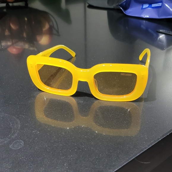 Vibrant Yellow Rectangular Sunglasses - Picture 8 of 8